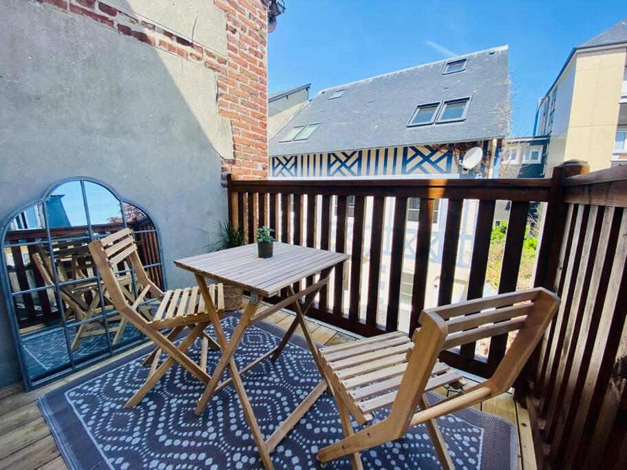 Studio Avec Terrasse A Deauville Zewnętrze zdjęcie