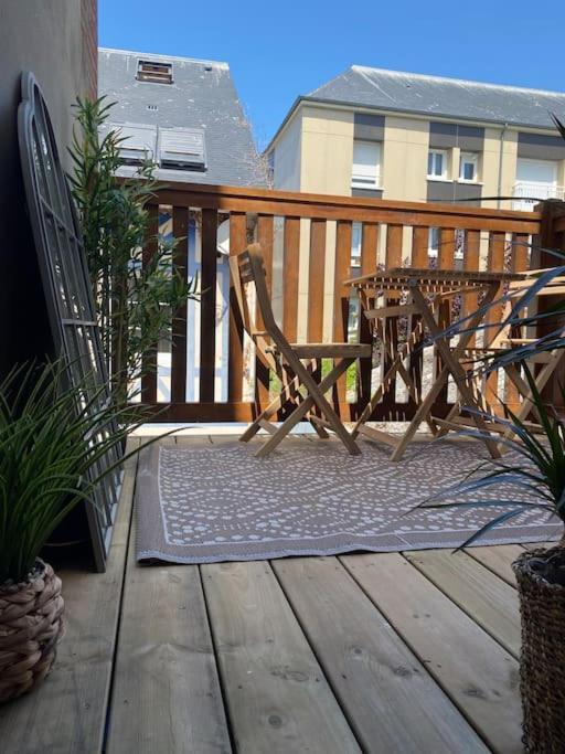 Studio Avec Terrasse A Deauville Zewnętrze zdjęcie